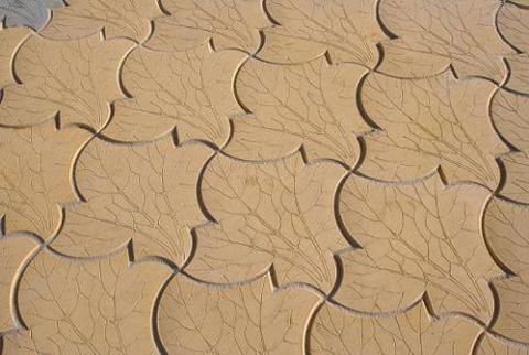 Пластиковая форма для плитки Кленовый лист